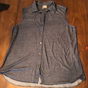 Navy blue collared button up tank top. Size 1X.